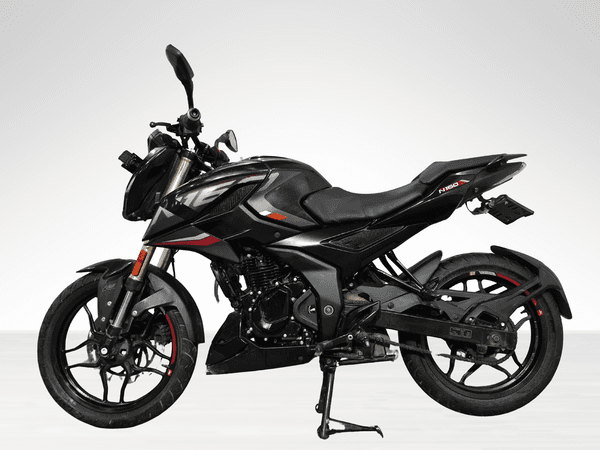 Used 2024 Bajaj Pulsar N160 Bluetooth for sale in Gurgaon - photo 1