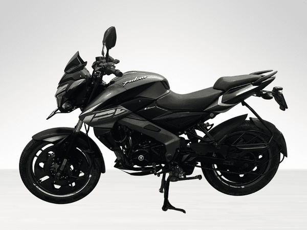 Used 2024 Bajaj Pulsar NS125 Bluetooth for sale in Jaipur - photo 1