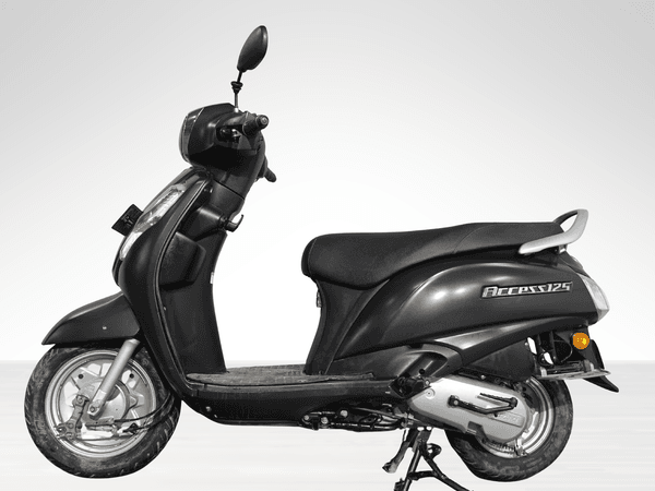 Used 2024 Suzuki Access 125 Drum for sale in Delhi - photo 1