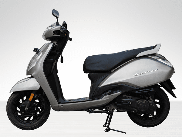 Used 2024 TVS Jupiter Drum Alloy for sale in Delhi - photo 1