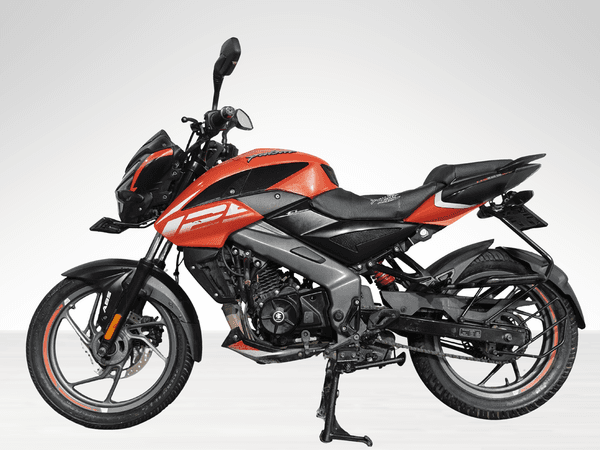 Used 2025 Bajaj Pulsar N125 Standard for sale in Delhi - photo 1