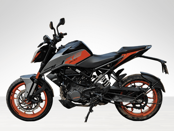 Used 2022 KTM 200 Duke Standard for sale in Delhi - photo 1