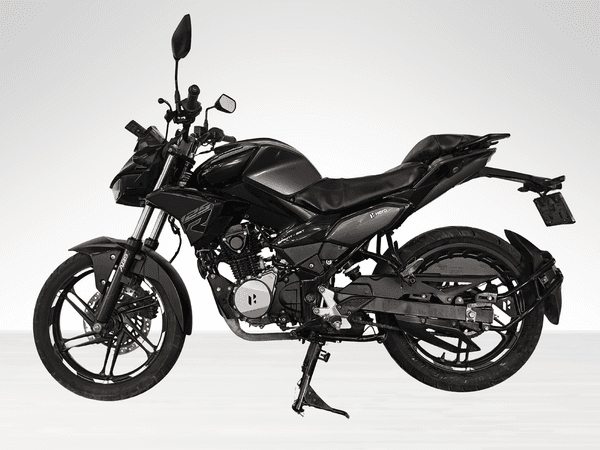 Used 2025 Hero Xtreme 125R Single Channel ABS for sale in Delhi - photo 1