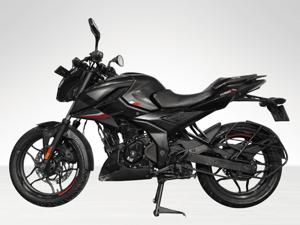Used 2023 Bajaj Pulsar N160 Dual Channel ABS for sale in Gurgaon - photo 1
