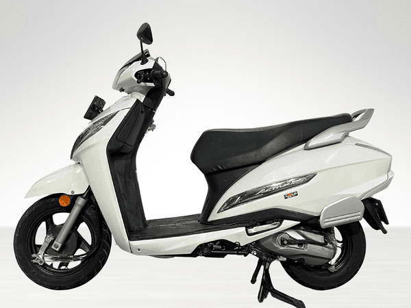Used 2020 Honda Activa 125 Drum Alloy for sale in Delhi - photo 1