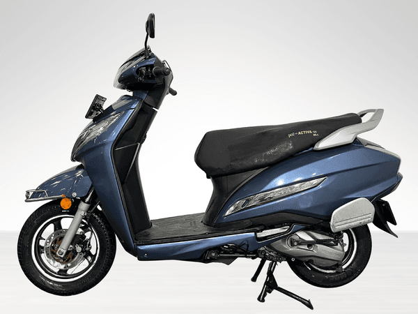 Used 2023 Honda Activa 125 Disc for sale in Delhi - photo 1