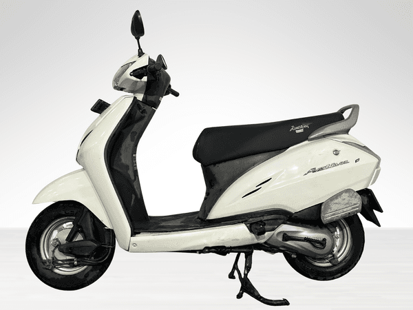 Used 2016 Honda Activa 3G Standard (BS III) for sale in Gurgaon - photo 1