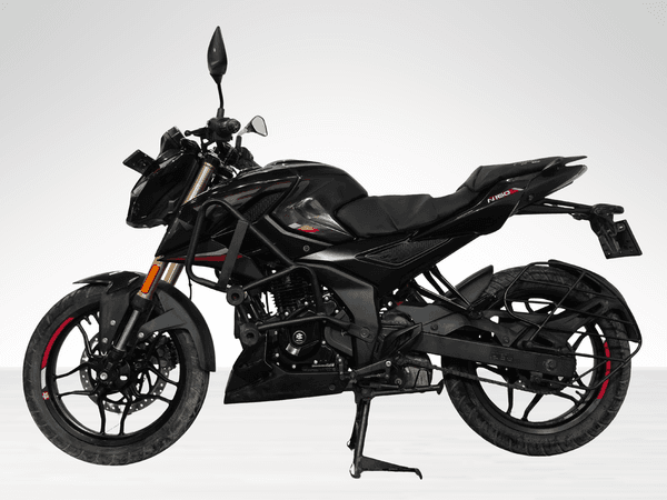 Used 2026 Bajaj Pulsar N160 Dual Channel ABS for sale in Delhi - photo 1