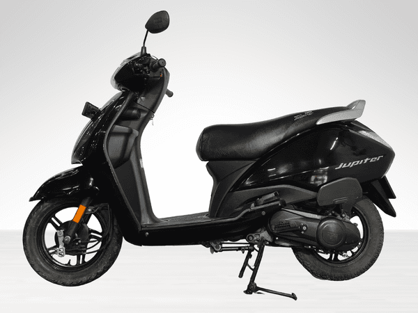 Used 2024 TVS Jupiter Drum Alloy for sale in Delhi - photo 1