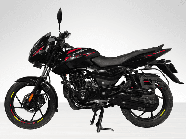 Used 2024 Bajaj Pulsar 125 Disc for sale in Delhi - photo 1