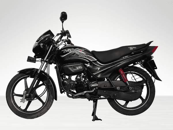 Used 2024 Hero Passion Plus Standard for sale in Delhi - photo 1
