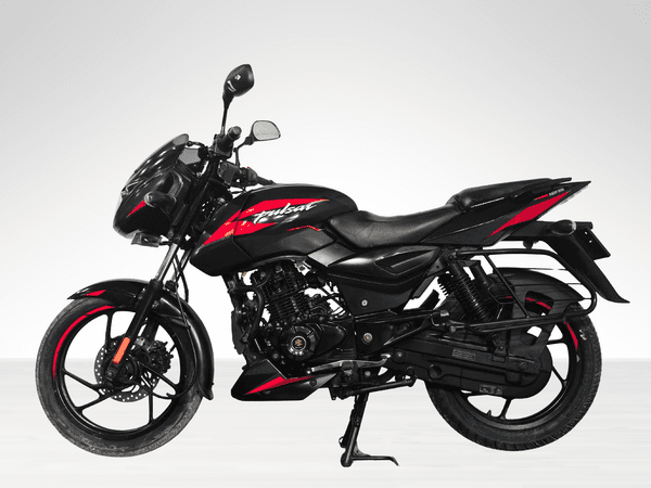 Used 2023 Bajaj Pulsar 125 Carbon Split Seat for sale in Delhi - photo 1