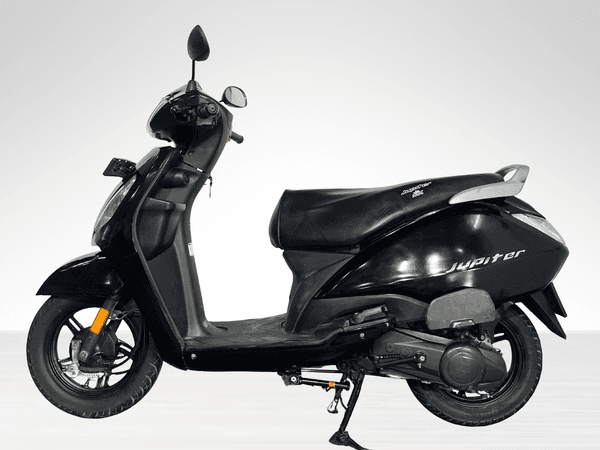 Used 2023 TVS Jupiter Drum Alloy for sale in Delhi - photo 1