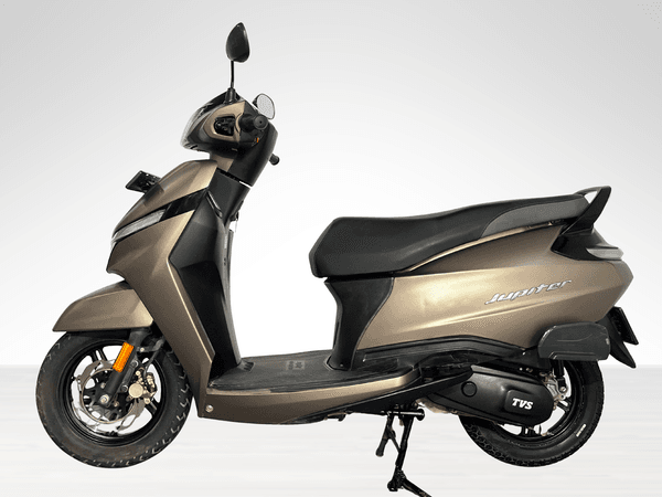 Used 2024 TVS Jupiter ZX Disc - SmartXonnect for sale in Delhi - photo 1