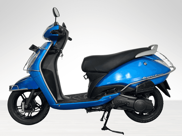 Used 2017 TVS Jupiter Drum Alloy for sale in Delhi - photo 1