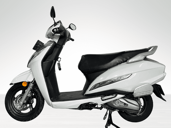 Used 2024 Honda Activa 125 H-Smart for sale in Delhi - photo 1