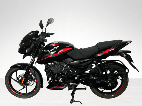 Used 2025 Bajaj Pulsar 125 Carbon Split Seat for sale in Jaipur - photo 1