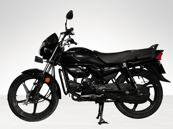 Used 2025 Hero HF Deluxe Drum Self Alloy Black for sale in Delhi - photo 1