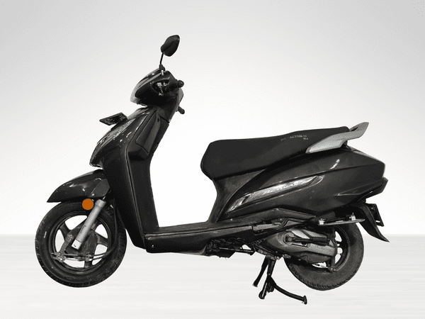 Used 2023 Honda Activa 125 Drum Alloy for sale in Delhi - photo 1