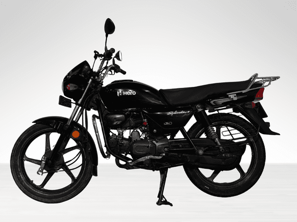 Used 2022 Hero Splendor Plus Black and Accent Edition for sale in Gurgaon - photo 1