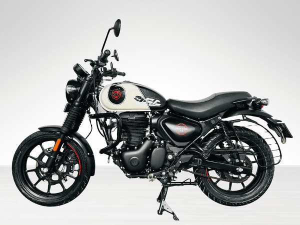 Used 2025 Royal Enfield Hunter 350 Metro Rebel for sale in Gurgaon - photo 1
