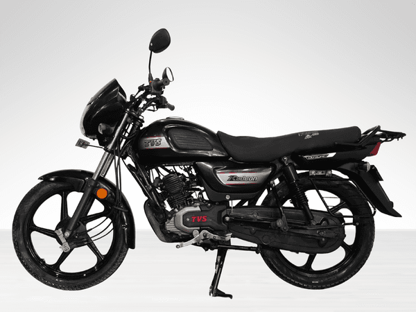 Used 2025 TVS Radeon Drum for sale in Delhi - photo 1