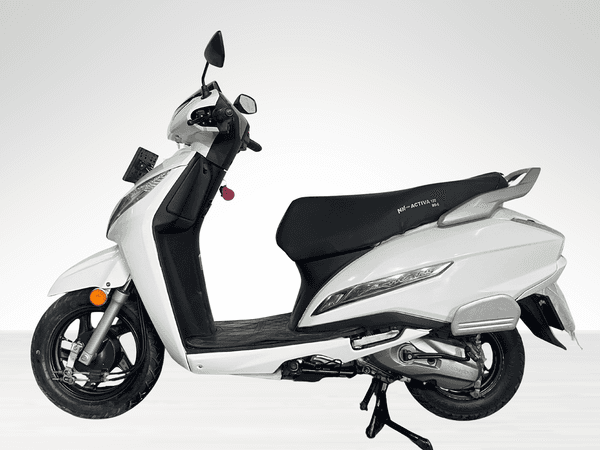 Used 2020 Honda Activa 125 Drum Alloy for sale in Delhi - photo 1