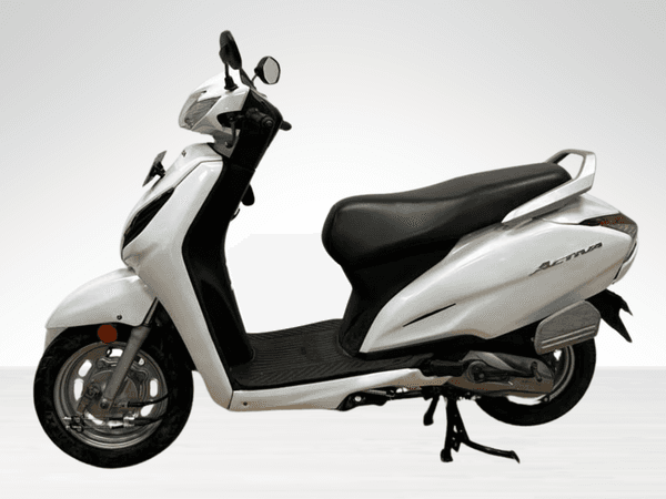 Used 2023 Honda Activa 6G Standard for sale in Jaipur - photo 1