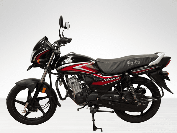 Used 2025 Honda Shine 100 Standard for sale in Jaipur - photo 1