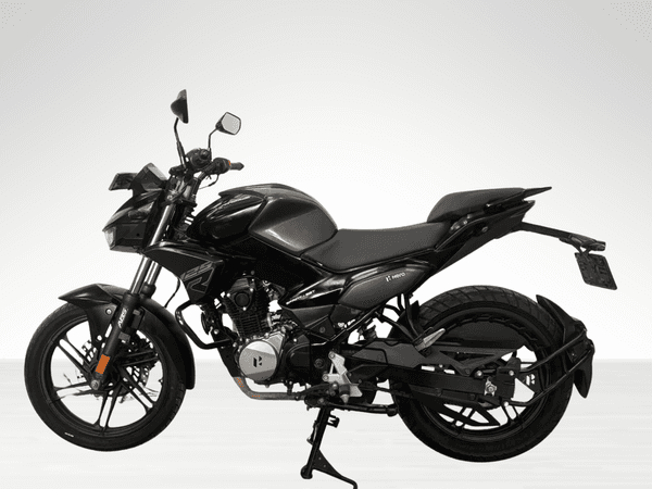 Used 2025 Hero Xtreme 125R Single Channel ABS for sale in Jaipur - photo 1