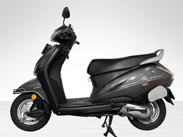 Used 2017 Honda Activa 4G Standard (BS IV) for sale in Gurgaon - photo 1