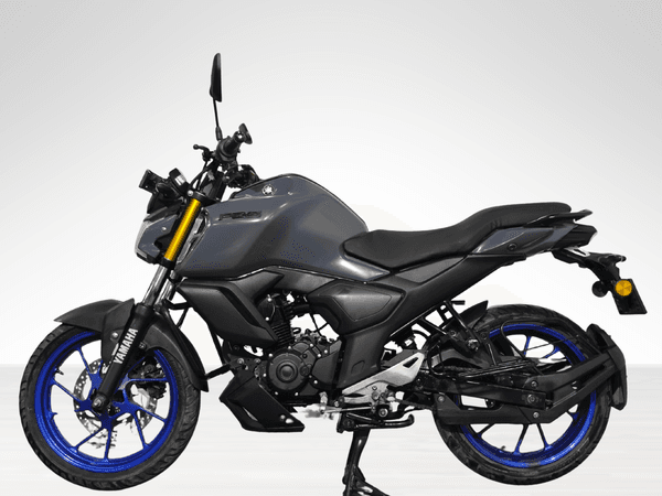 Used 2023 Yamaha FZS Fi V4 Standard for sale in Delhi - photo 1