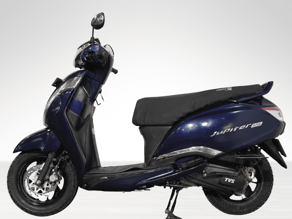 Used 2022 TVS Jupiter 125 Disc - Alloy Wheel for sale in Delhi - photo 1