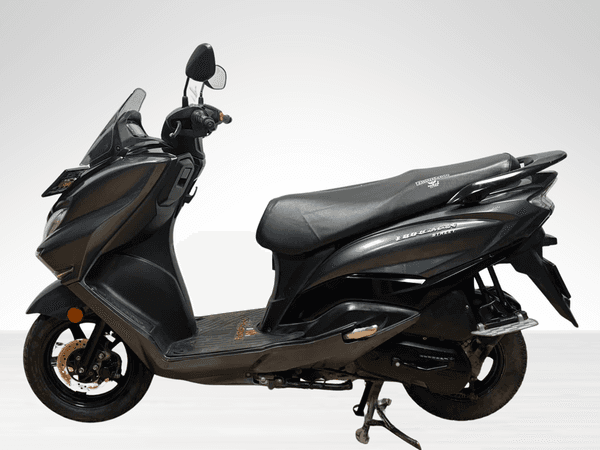 Used 2022 Suzuki Burgman Street 125 Standard for sale in Delhi - photo 1