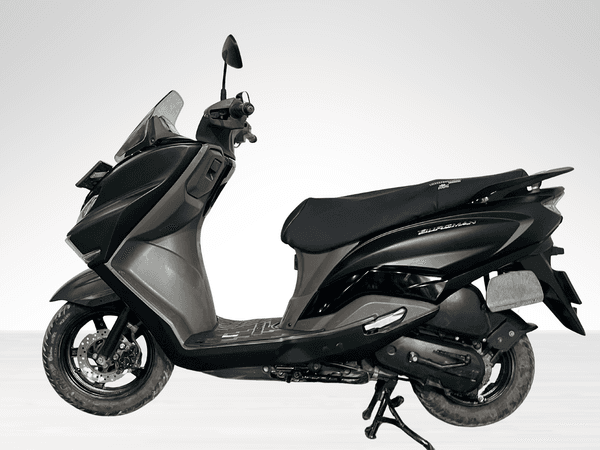 Used 2023 Suzuki Burgman Street 125 Ride Connect Edition for sale in Delhi - photo 1