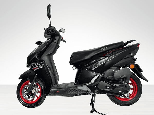 Used 2025 TVS Ntorq 125 Race XP for sale in Gurgaon - photo 1