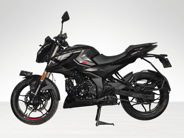 Used 2025 Bajaj Pulsar N160 Dual Channel ABS for sale in Delhi - photo 1