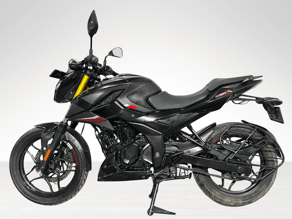Used 2023 Bajaj Pulsar N160 Dual Channel ABS for sale in Delhi - photo 1