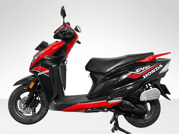 Used 2023 Honda Dio 125 Smart for sale in Gurgaon - photo 1