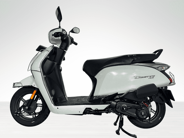 Used 2025 Hero Destini 125 LX for sale in Delhi - photo 1