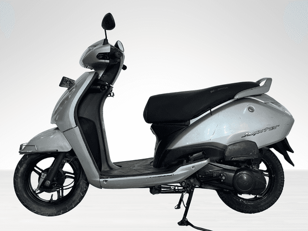 Used 2016 TVS Jupiter Drum Alloy for sale in Delhi - photo 1