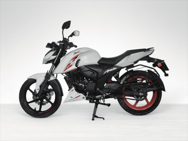 Used 2024 TVS Apache RTR 160 4V Dual Disc - ABS for sale in Delhi - photo 1