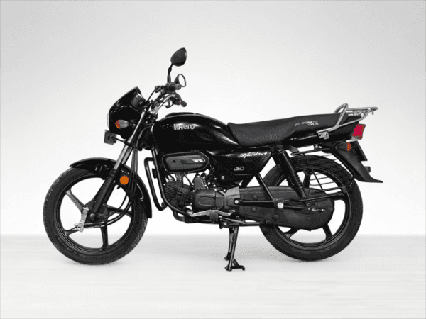Used 2025 Hero Splendor Plus Black and Accent Edition for sale in Delhi - photo 1