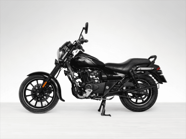 Used 2021 Bajaj Avenger Street 160 Standard for sale in Delhi - photo 1