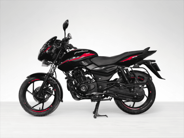 Used 2024 Bajaj Pulsar 125 Disc for sale in Delhi - photo 1