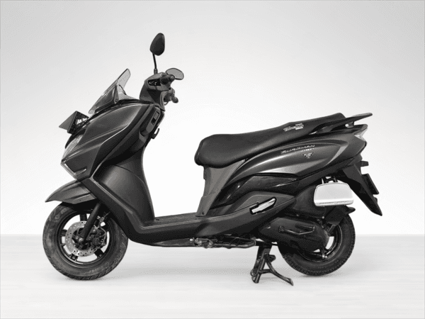 Used 2024 Suzuki Burgman Street 125 Ride Connect Edition for sale in Delhi - photo 1