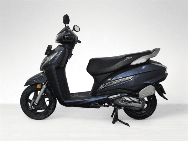 Used 2022 Honda Activa 125 Drum Alloy for sale in Delhi - photo 1