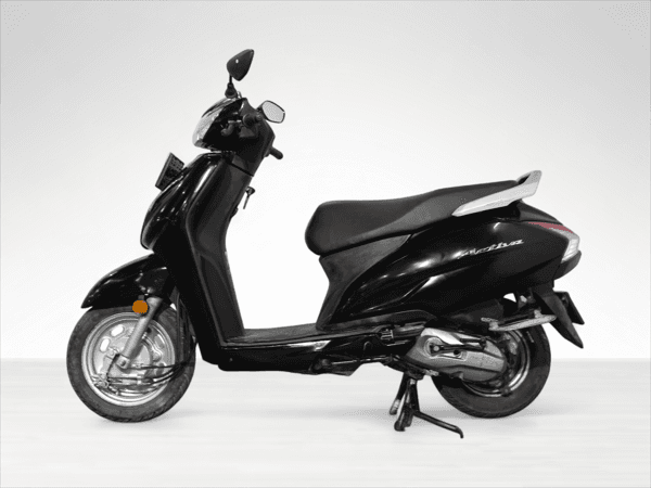 Used 2023 Honda Activa 6G Deluxe for sale in Delhi - photo 1