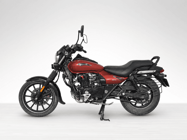 Used 2021 Bajaj Avenger Street 160 Standard for sale in Faridabad - photo 1
