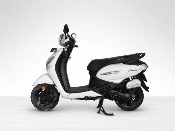 Used 2025 Hero Pleasure + LX for sale in Faridabad - photo 1